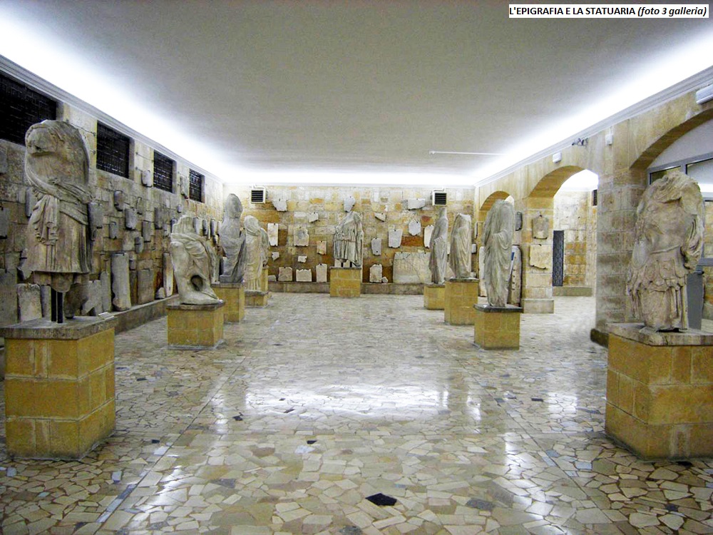 L'Epigrafia e la Statuaria (foto 3 galleria)